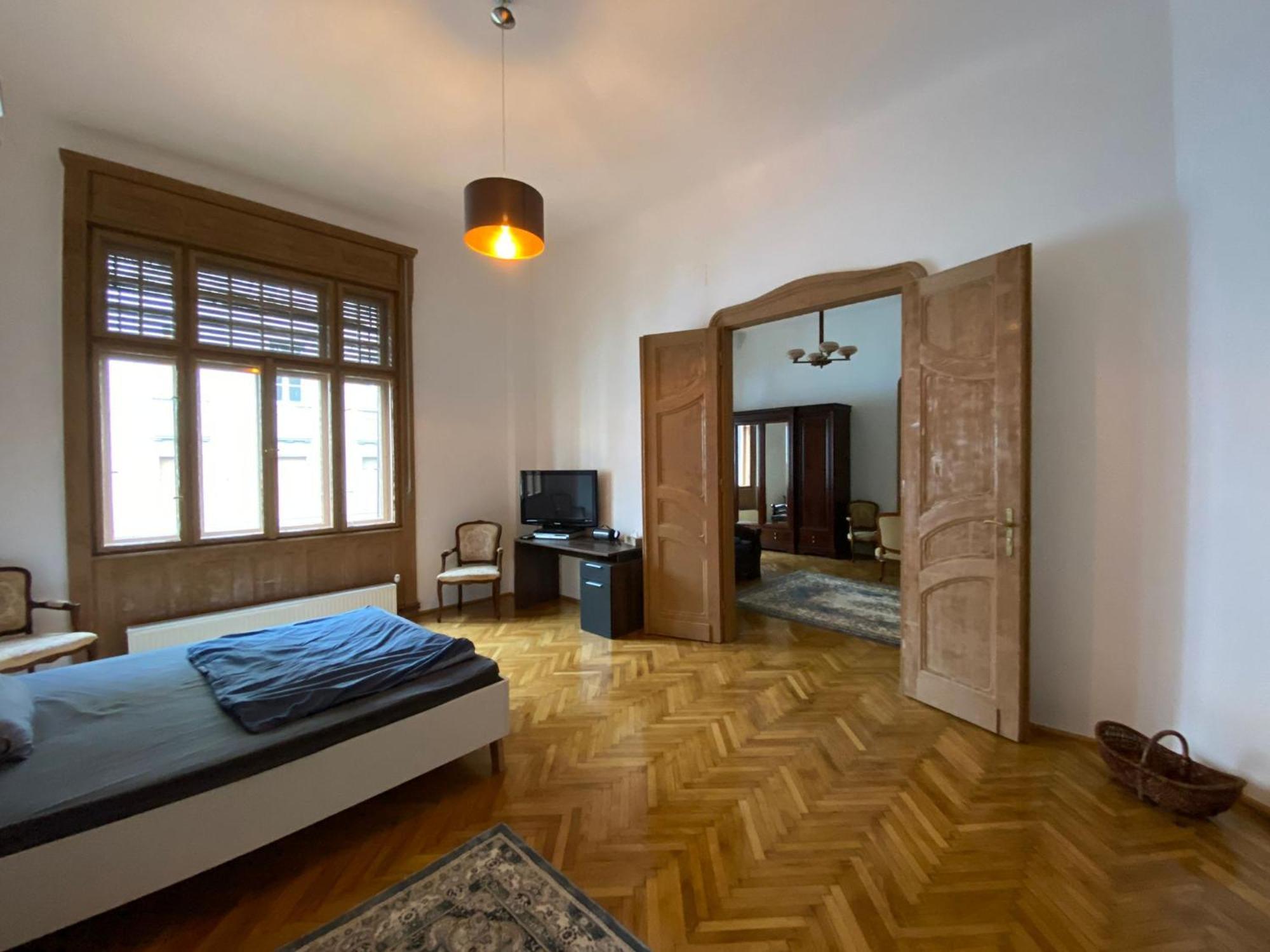 Ultra-Central Apartment In The Loffler Palace Timişoara Exterior foto